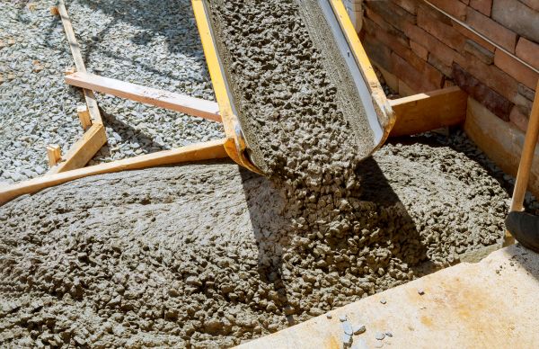 Cement Walkway Pouring in Riverton